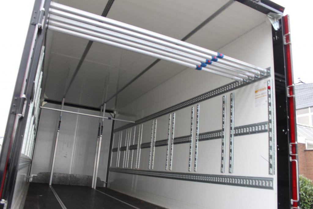 Mercedes-Benz Atego 1530 Koffer DS Schlafkab Durchladen 99Tkm! - Varebil: bilde 5 Mercedes-Benz Atego 1530 Koffer DS Schlafkab Durchladen 99Tkm! - Varebil: bilde 5