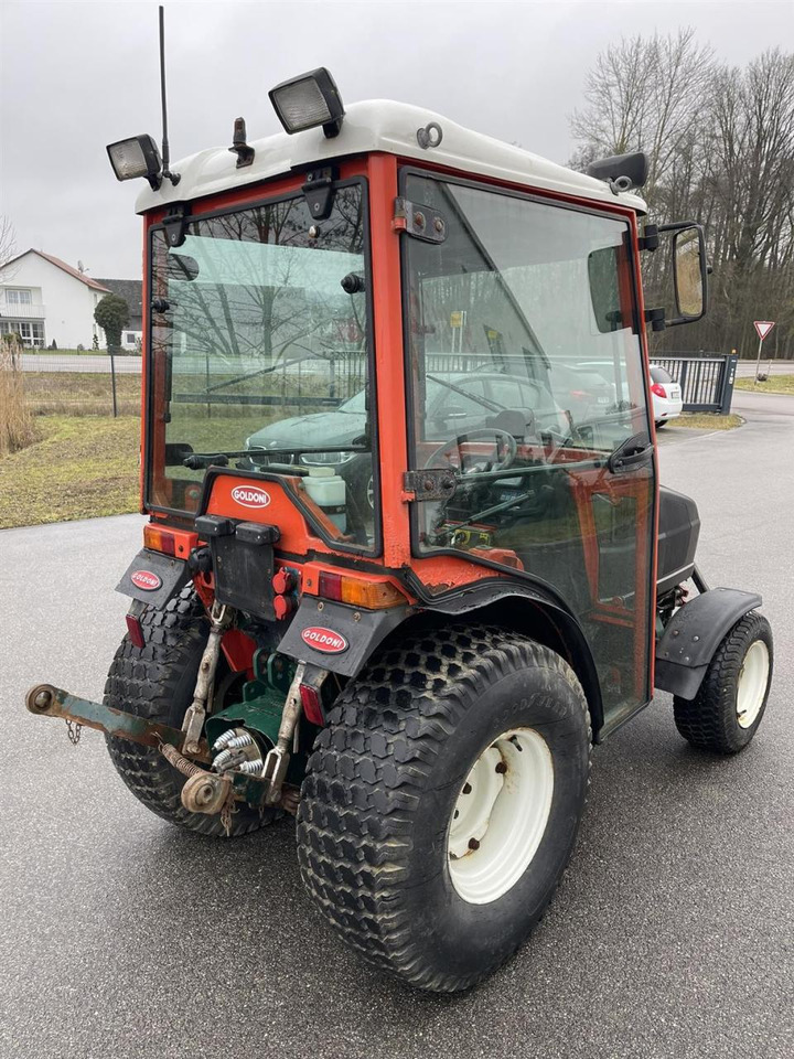 Goldoni IDEA 30HST Goldoni, Rasenmäher und Mulcher, Kabine, Frontkraftheber, Heckhubwerkanhängung - Traktor: bilde 5 Goldoni IDEA 30HST Goldoni, Rasenmäher und Mulcher, Kabine, Frontkraftheber, Heckhubwerkanhängung - Traktor: bilde 5