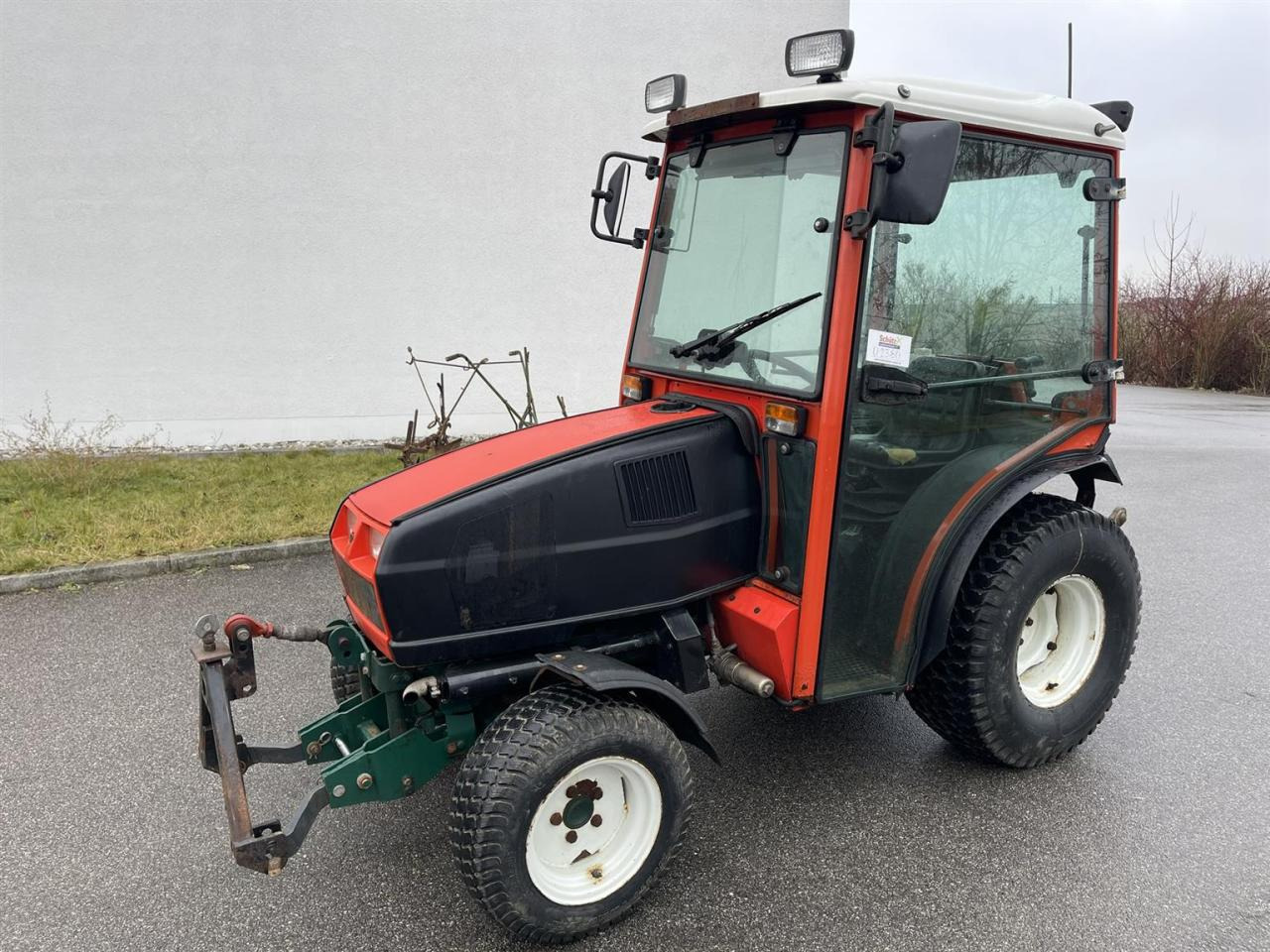 Goldoni IDEA 30HST Goldoni, Rasenmäher und Mulcher, Kabine, Frontkraftheber, Heckhubwerkanhängung - Traktor: bilde 1 Goldoni IDEA 30HST Goldoni, Rasenmäher und Mulcher, Kabine, Frontkraftheber, Heckhubwerkanhängung - Traktor: bilde 1