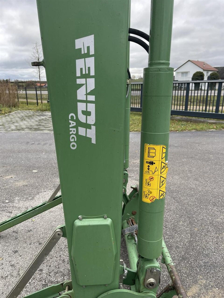 Utstyr Fendt Frontlader Cargo 5X85 Konsole Multikuppler: bilde 7 Utstyr Fendt Frontlader Cargo 5X85 Konsole Multikuppler: bilde 7
