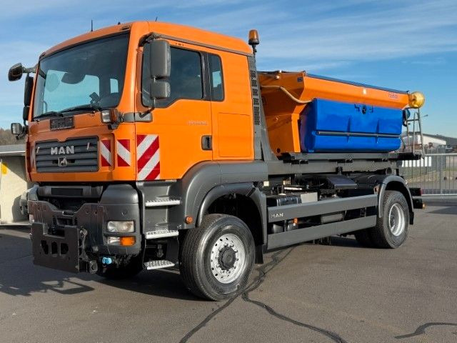 MAN TGA 18.360 4x4 Winterdienst Meiller Abroller - Krokbil: bilde 1 MAN TGA 18.360 4x4 Winterdienst Meiller Abroller - Krokbil: bilde 1