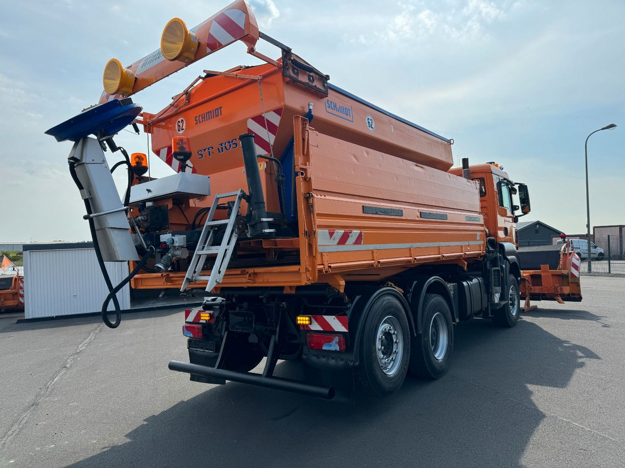 MAN TGS 28.400 6x4-4 BL Kipper / Kran / Winterdienst - Tippbil, Kranbil: bilde 3 MAN TGS 28.400 6x4-4 BL Kipper / Kran / Winterdienst - Tippbil, Kranbil: bilde 3