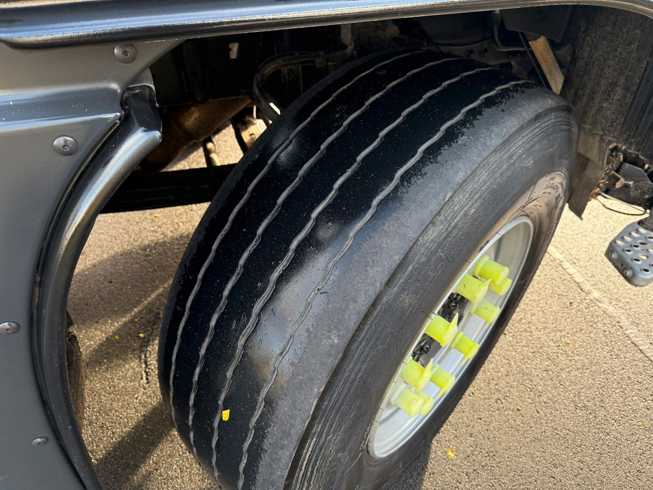 MAN TGS 35.360 8x2 Fahrgestell - Chassis lastebil: bilde 4 MAN TGS 35.360 8x2 Fahrgestell - Chassis lastebil: bilde 4