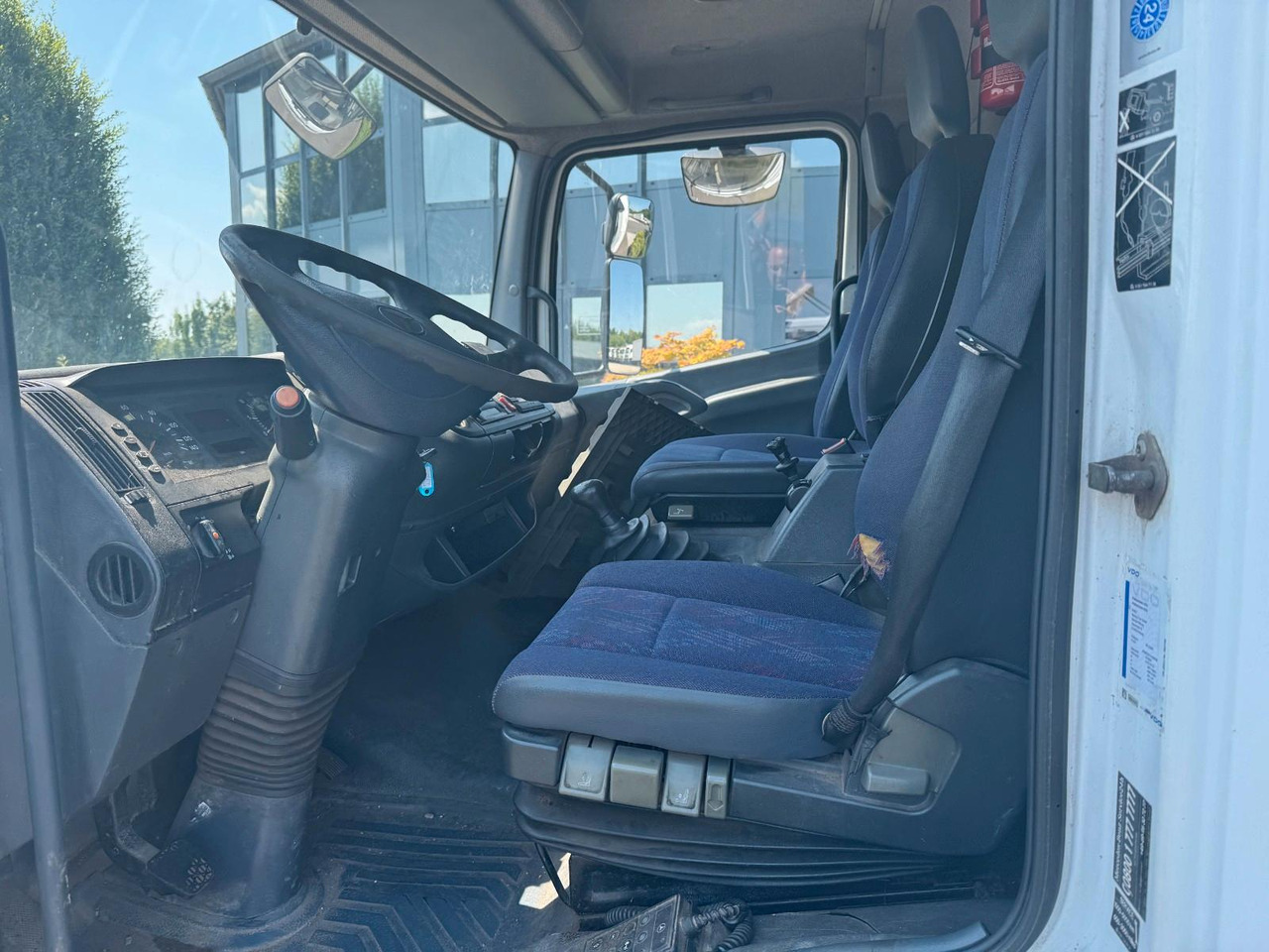 Mercedes-Benz 818 Koffer / LBW / AHK + DL - Varebil med skap: bilde 4 Mercedes-Benz 818 Koffer / LBW / AHK + DL - Varebil med skap: bilde 4