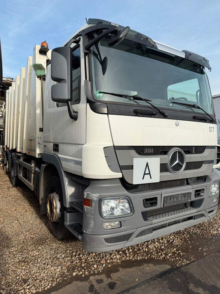 Mercedes-Benz Actros 2532 6x2 MP3 Faun Power Press 524 - Søppelbil: bilde 3 Mercedes-Benz Actros 2532 6x2 MP3 Faun Power Press 524 - Søppelbil: bilde 3