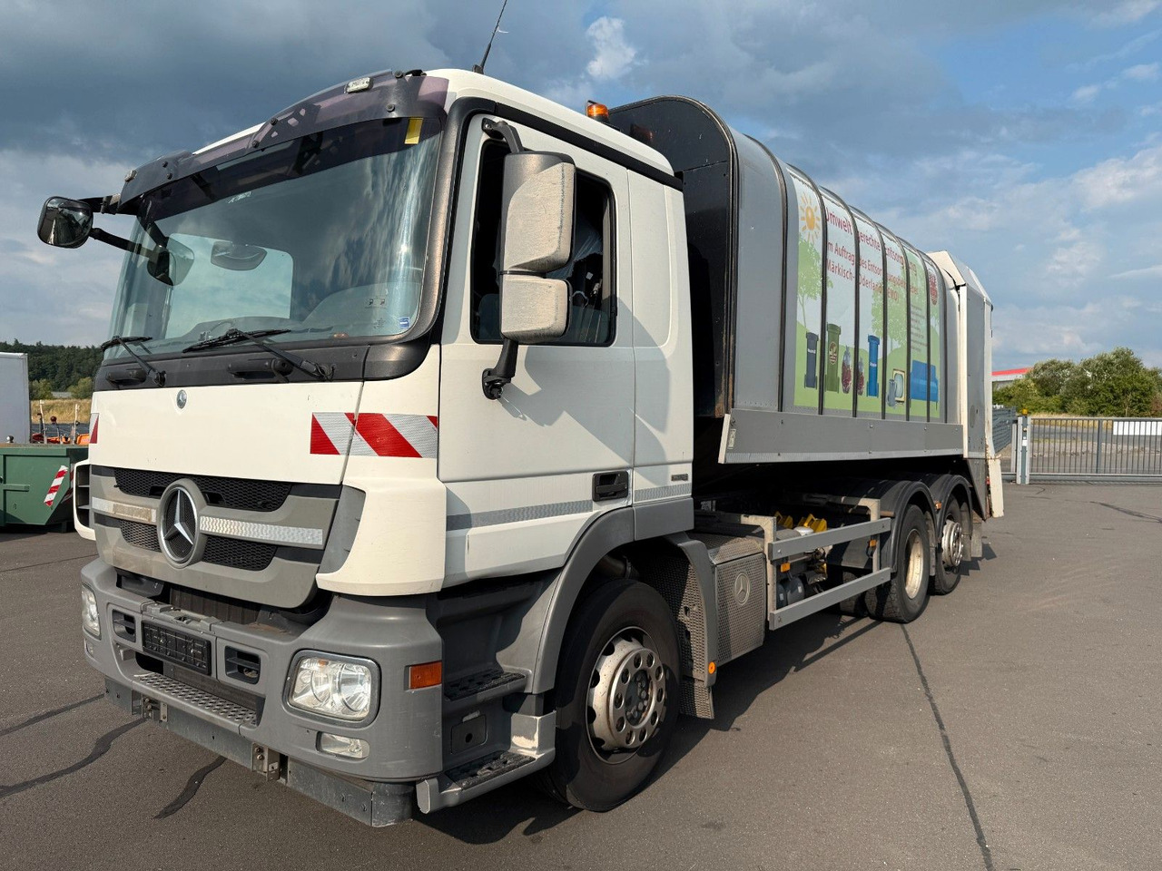 Mercedes-Benz Actros MP3 2532 6x2 Faun Rotorpress 521 - Søppelbil: bilde 1 Mercedes-Benz Actros MP3 2532 6x2 Faun Rotorpress 521 - Søppelbil: bilde 1