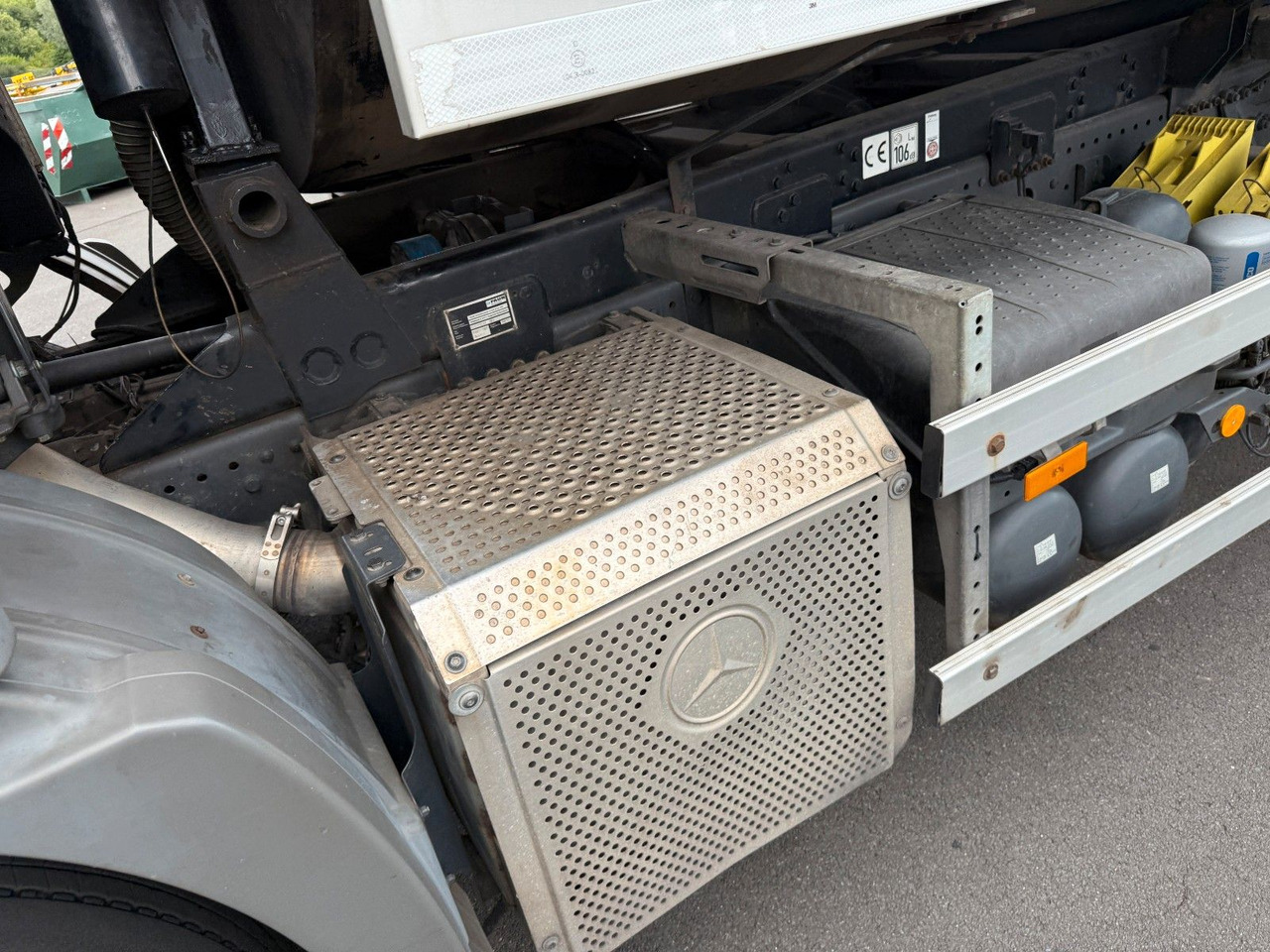 Mercedes-Benz Actros MP3 2532 6x2 Faun Rotorpress 521 - Søppelbil: bilde 5 Mercedes-Benz Actros MP3 2532 6x2 Faun Rotorpress 521 - Søppelbil: bilde 5