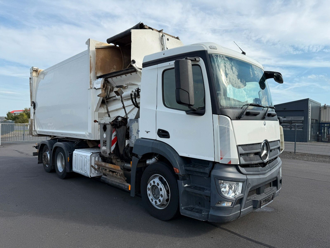 Mercedes-Benz Antos 2533 Seitenlader HS SL- VK- F - Søppelbil: bilde 3 Mercedes-Benz Antos 2533 Seitenlader HS SL- VK- F - Søppelbil: bilde 3