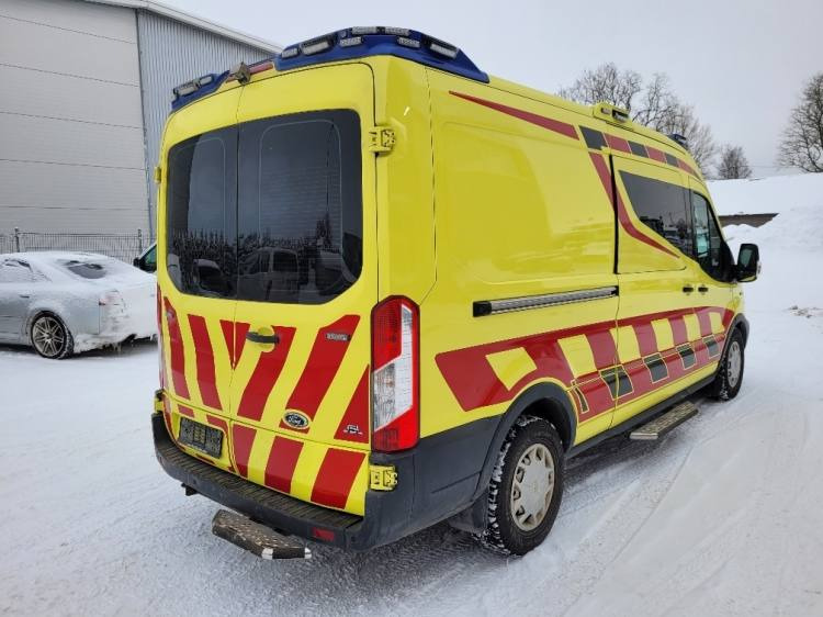 FORD TRANSIT 2,0TDI AMBULANCE KLIMA 4.2018 EURO 6, 3 UNITS - Ambulanse: bilde 3 FORD TRANSIT 2,0TDI AMBULANCE KLIMA 4.2018 EURO 6, 3 UNITS - Ambulanse: bilde 3