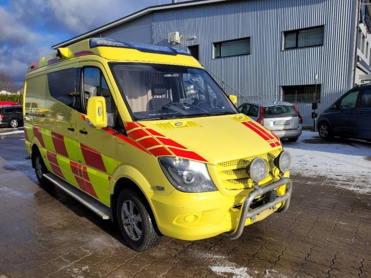 MERCEDES – BENZ SPRINTER 3.0D AMBULANCE (PROFILE) KLIMA 2.2016 EURO 6 - Ambulanse: bilde 1 MERCEDES – BENZ SPRINTER 3.0D AMBULANCE (PROFILE) KLIMA 2.2016 EURO 6 - Ambulanse: bilde 1
