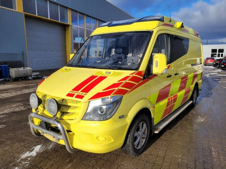 MERCEDES – BENZ SPRINTER AMBULANCE (PROFILE) KLIMA 2.2016 EURO 6 - Ambulanse: bilde 2 MERCEDES – BENZ SPRINTER AMBULANCE (PROFILE) KLIMA 2.2016 EURO 6 - Ambulanse: bilde 2