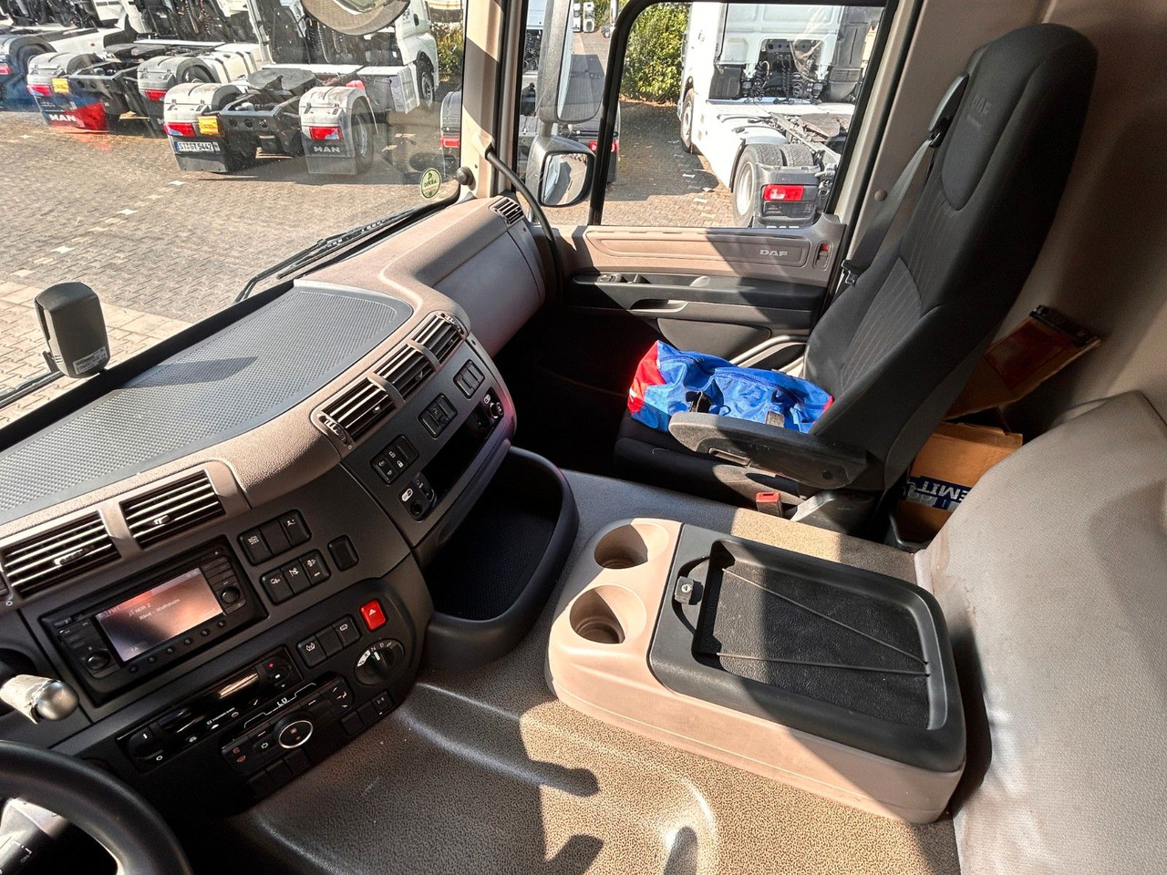 Lastebil med kjøl DAF CF 320 FA, 18 To. Monotemp.: bilde 21