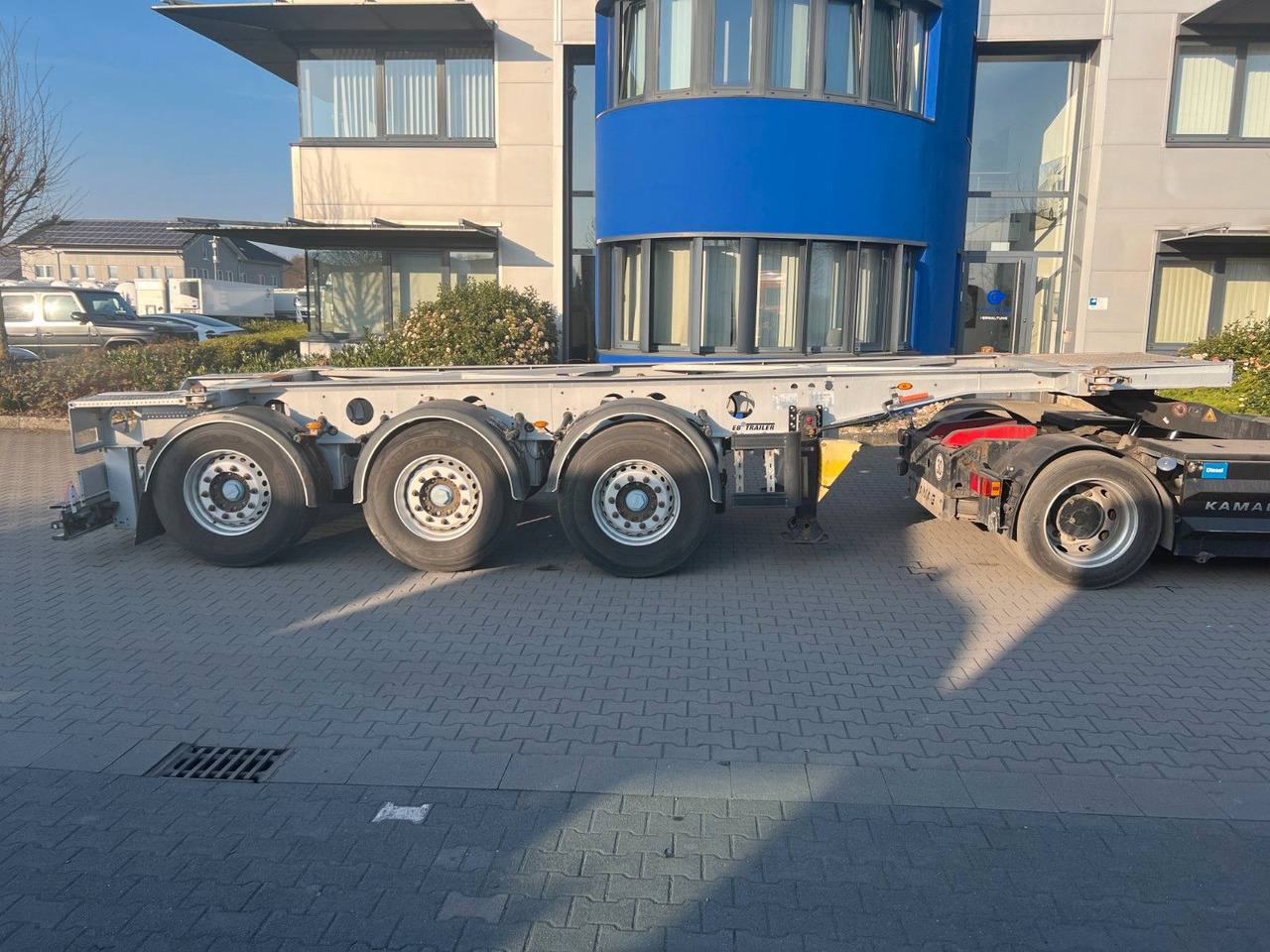 Web Trailer COS-24 AFR, 20ft Chassis Web Trailer COS-24 AFR, 20ft Chassis - Container-transport/ Vekselflak semitrailer: bilde 2 Web Trailer COS-24 AFR, 20ft Chassis Web Trailer COS-24 AFR, 20ft Chassis - Container-transport/ Vekselflak semitrailer: bilde 2