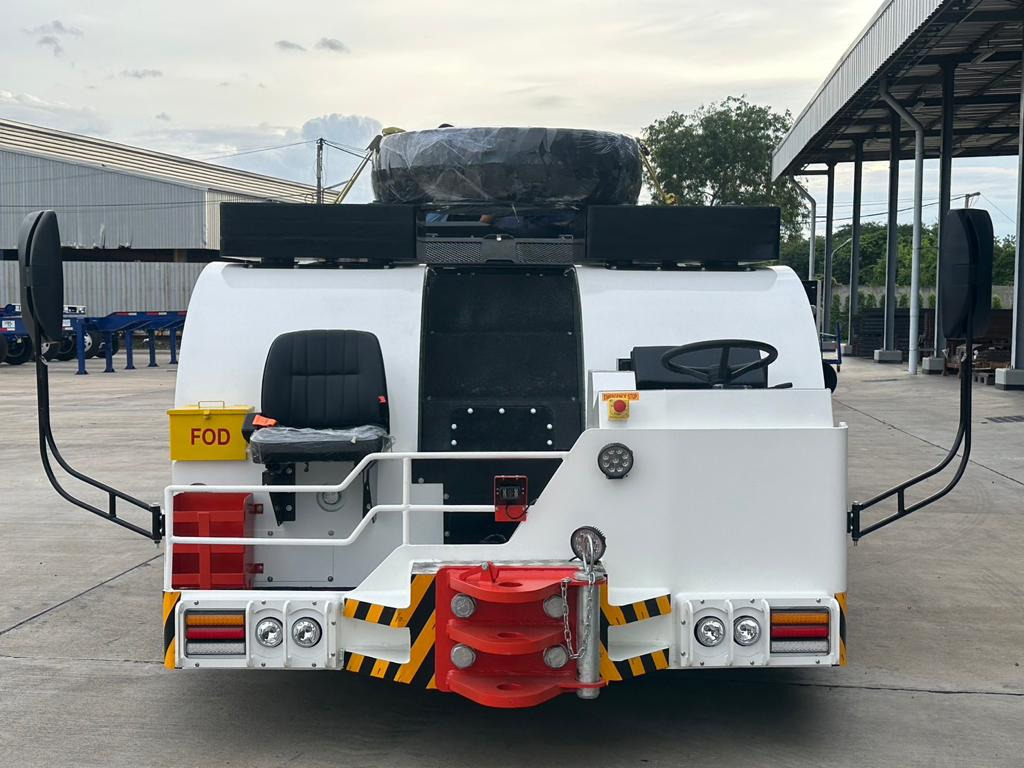 BlissFox - ABC 40D - Pushbacktraktor: bilde 2 BlissFox - ABC 40D - Pushbacktraktor: bilde 2