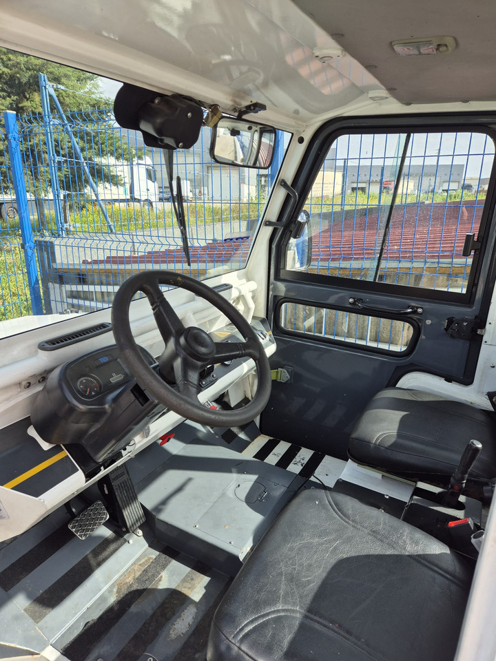 TLD JST30 - Bagasjetraktor: bilde 4 TLD JST30 - Bagasjetraktor: bilde 4