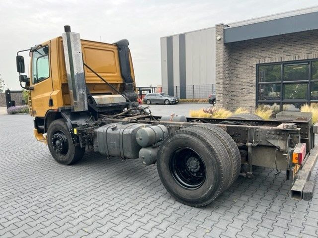 DAF CF 65 FA65.210 CF Right Hand Drive - Chassis lastebil: bilde 3 DAF CF 65 FA65.210 CF Right Hand Drive - Chassis lastebil: bilde 3