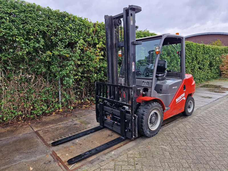 Manitou MI45D - Gaffeltruck: bilde 2 Manitou MI45D - Gaffeltruck: bilde 2