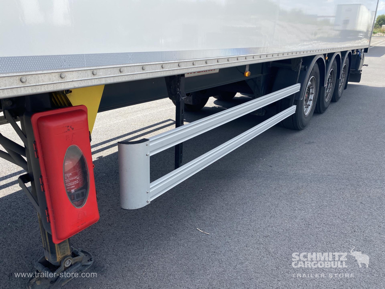 FRUEHAUF Dryfreight Standard Roller shutter door - Skapsemi: bilde 2 FRUEHAUF Dryfreight Standard Roller shutter door - Skapsemi: bilde 2