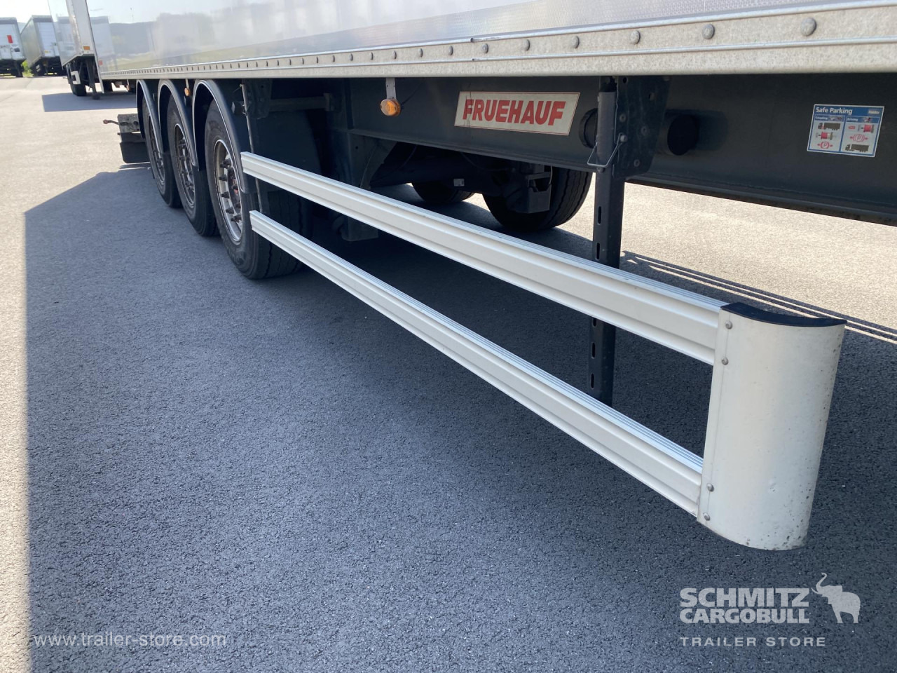 FRUEHAUF Dryfreight Standard Roller shutter door - Skapsemi: bilde 4 FRUEHAUF Dryfreight Standard Roller shutter door - Skapsemi: bilde 4