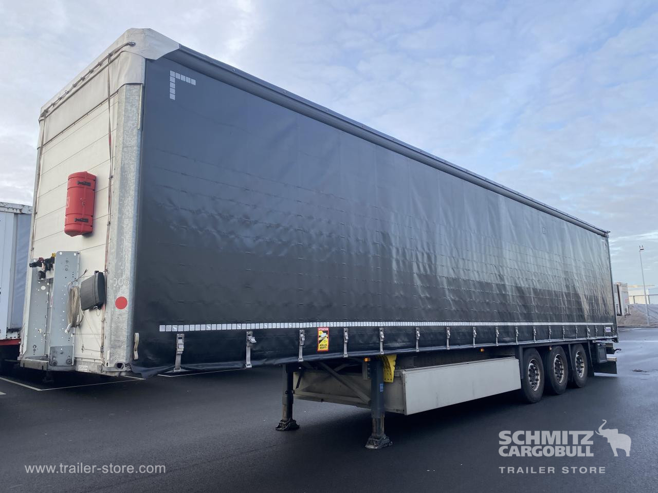 SCHMITZ Curtainsider Standard - Gardintrailer: bilde 3 SCHMITZ Curtainsider Standard - Gardintrailer: bilde 3
