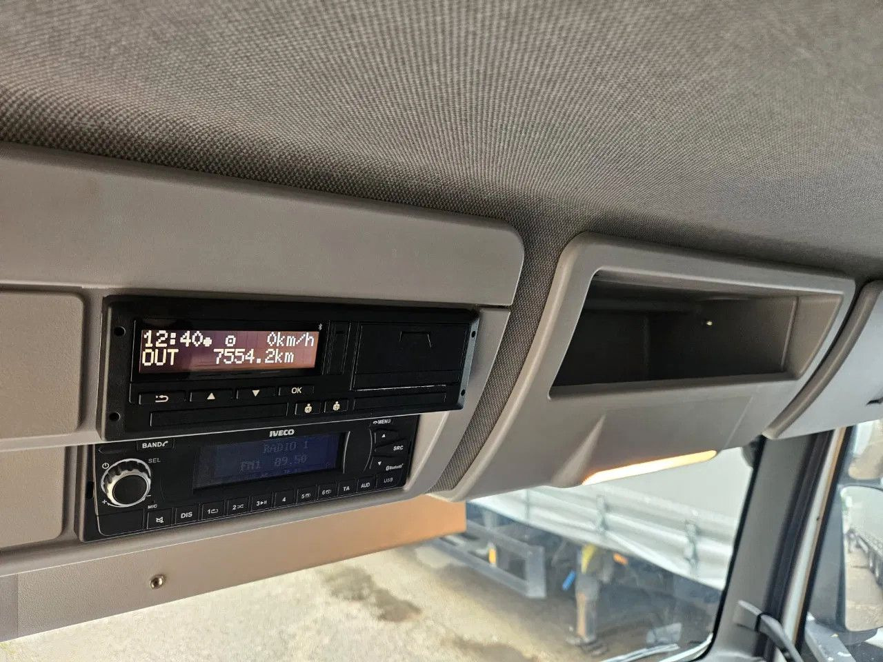 Skapbil Iveco EuroCargo 120 - 210 BOX 12t Only 7554 km: bilde 12 Skapbil Iveco EuroCargo 120 - 210 BOX 12t Only 7554 km: bilde 12