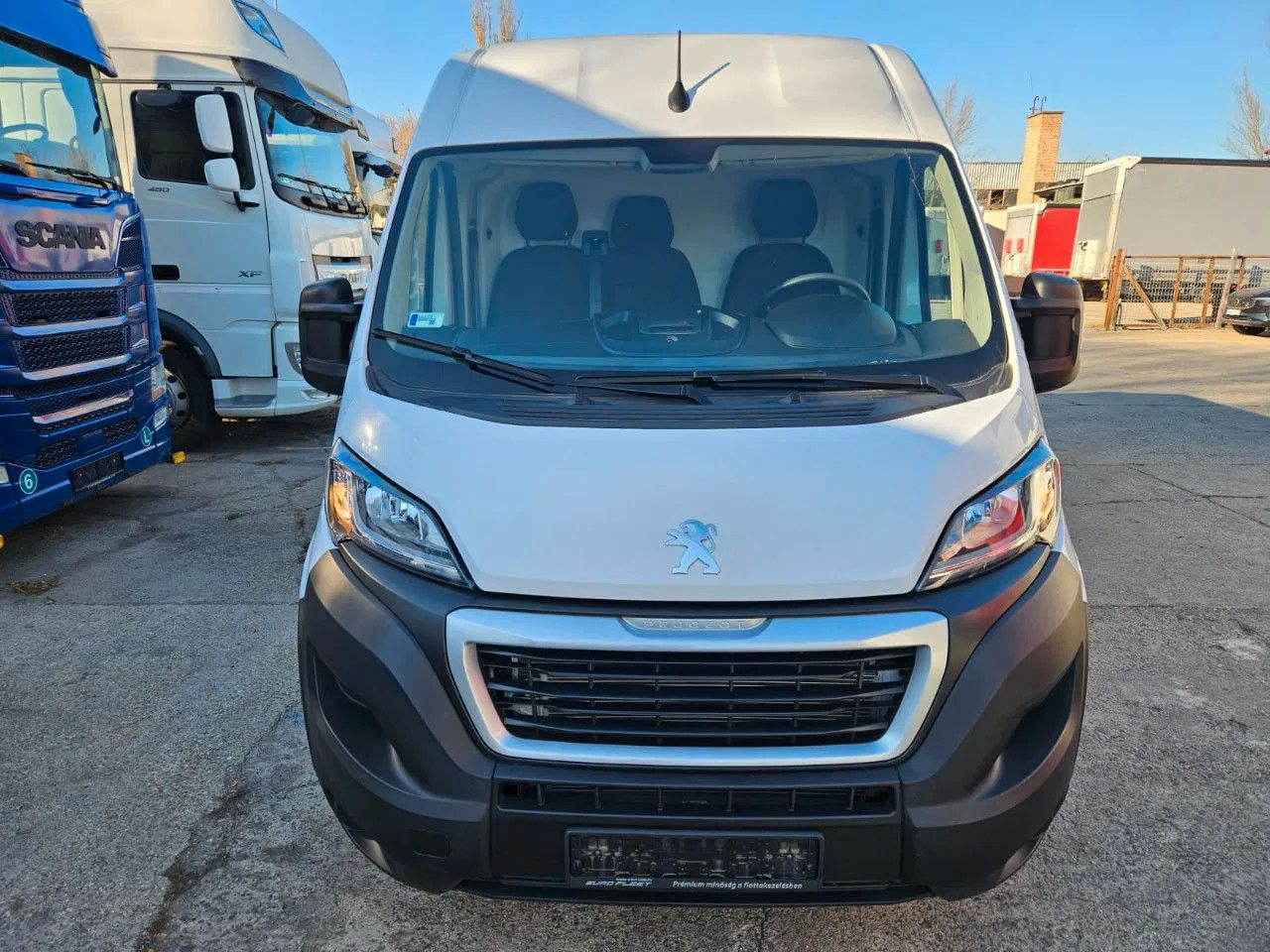 Peugeot Boxer Box 2.2 Premium FT 350 L3H2 Camera 2 units - Varebil med skap: bilde 5 Peugeot Boxer Box 2.2 Premium FT 350 L3H2 Camera 2 units - Varebil med skap: bilde 5