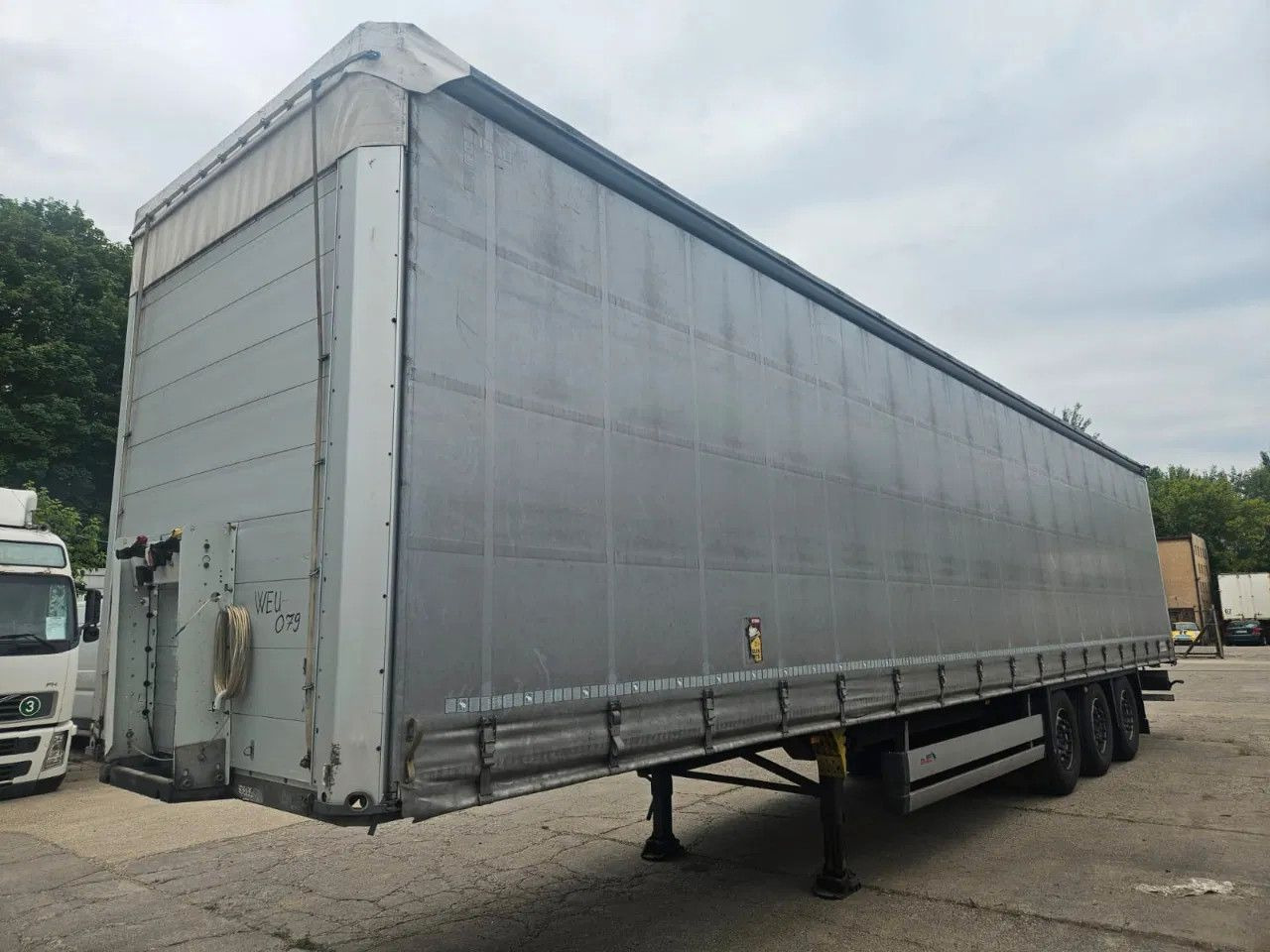 Schmitz Cargobull SCB S3T Standard 3 units! Lifting Axle A&C, XL C - Gardintrailer: bilde 2 Schmitz Cargobull SCB S3T Standard 3 units! Lifting Axle A&C, XL C - Gardintrailer: bilde 2