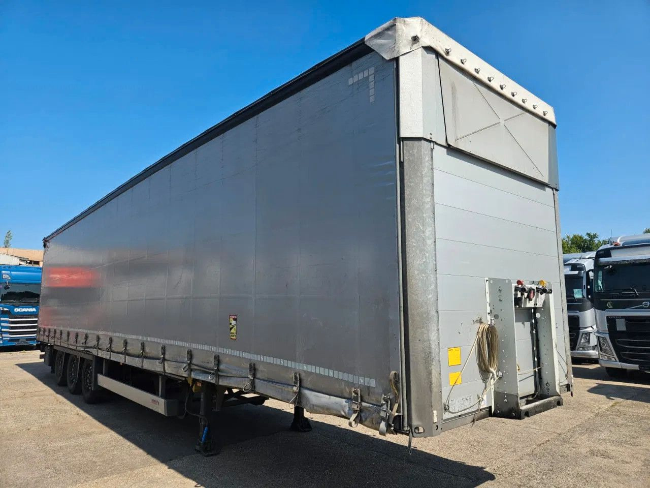 Schmitz Cargobull SCB S3T VARIOS 5 units! Lifting Axle A&C, XL Cod - Gardintrailer: bilde 2 Schmitz Cargobull SCB S3T VARIOS 5 units! Lifting Axle A&C, XL Cod - Gardintrailer: bilde 2