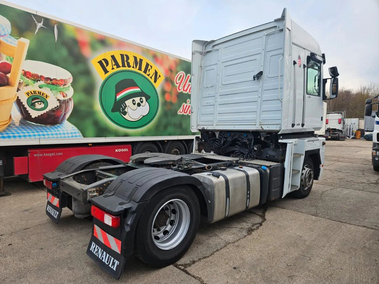 Renault Magnum 480 EEV Standklima, 2 units in stock - Trekkvogn: bilde 3 Renault Magnum 480 EEV Standklima, 2 units in stock - Trekkvogn: bilde 3