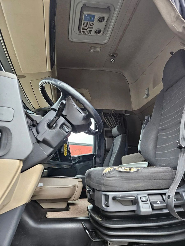 Scania R490 TopLine, Full Spoiler, New G2V2 Tachograph - Trekkvogn: bilde 5 Scania R490 TopLine, Full Spoiler, New G2V2 Tachograph - Trekkvogn: bilde 5