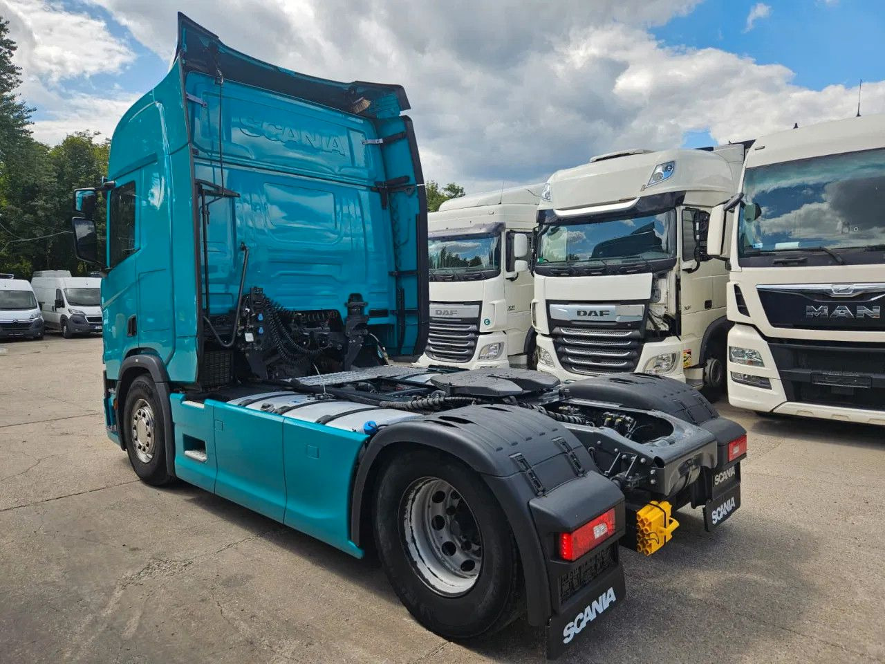 Scania R500 Standard-Turquoise-Standklima-Big NAVI-Hydr - Trekkvogn: bilde 4 Scania R500 Standard-Turquoise-Standklima-Big NAVI-Hydr - Trekkvogn: bilde 4