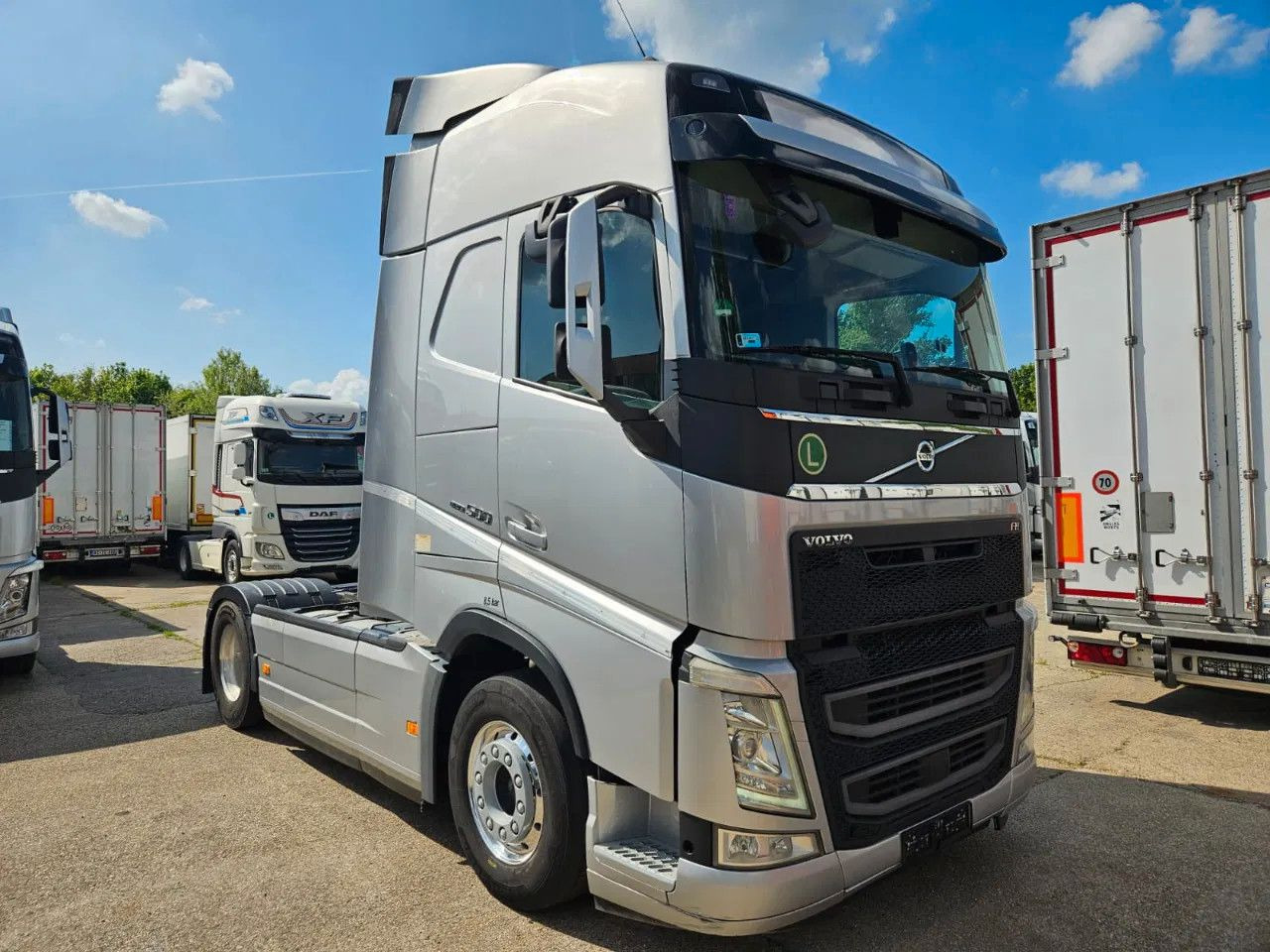 Volvo FH 500 Globe-Standard-Alloy W-ACC-DAS - Trekkvogn: bilde 2 Volvo FH 500 Globe-Standard-Alloy W-ACC-DAS - Trekkvogn: bilde 2