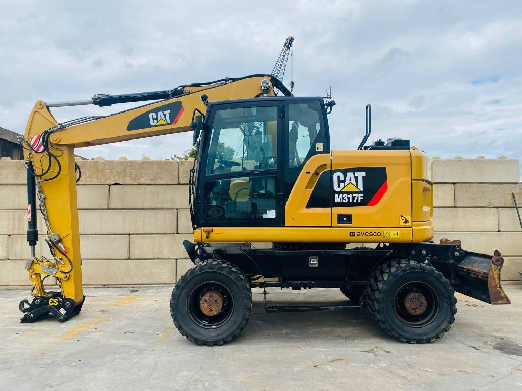 CAT m317f - Hjulgraver: bilde 1 CAT m317f - Hjulgraver: bilde 1