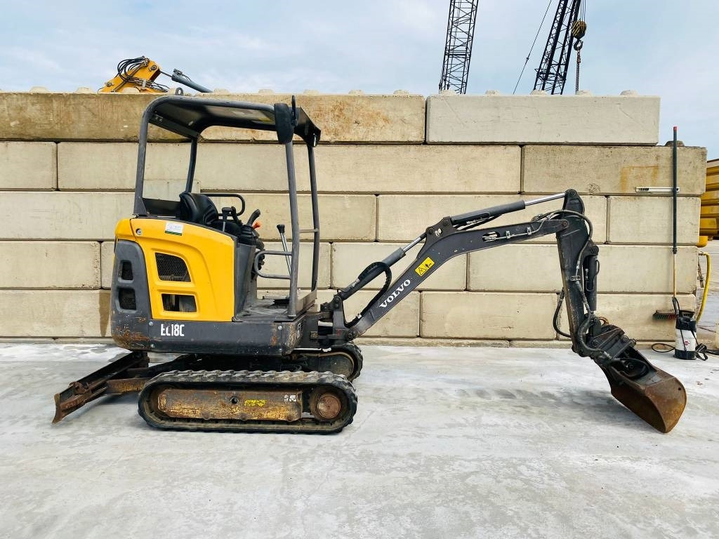 Volvo EC 18 C - Minigraver: bilde 2 Volvo EC 18 C - Minigraver: bilde 2
