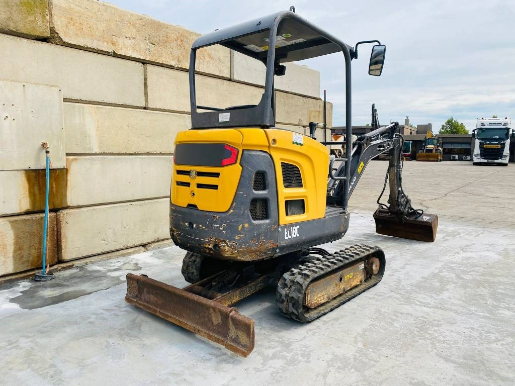 Volvo EC 18 C - Minigraver: bilde 3 Volvo EC 18 C - Minigraver: bilde 3