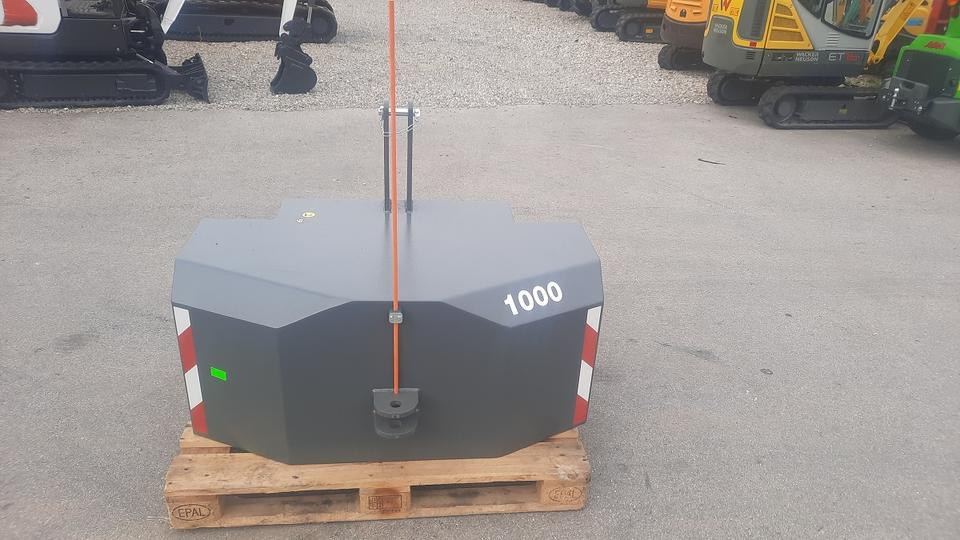 Frontgewicht Ballast Heckgewicht 1000kg Traktor Gewicht Fendt - Motvekt: bilde 1 Frontgewicht Ballast Heckgewicht 1000kg Traktor Gewicht Fendt - Motvekt: bilde 1