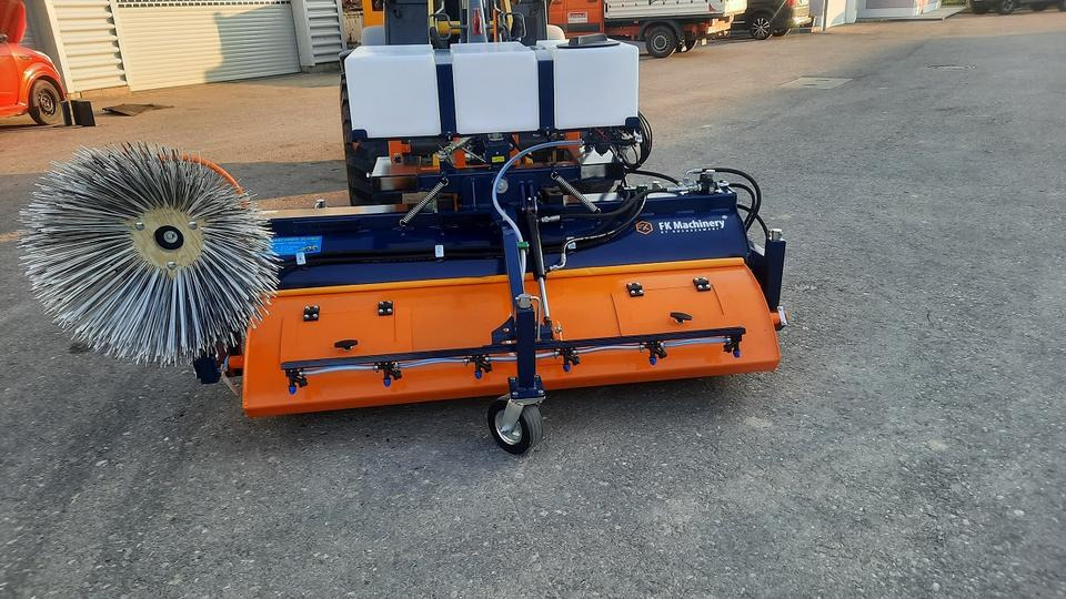 Kehrmaschine 1,2 1,5, 1,8m 2,3m Schlepper Radlader Teleskoplader - Kostemaskin: bilde 4 Kehrmaschine 1,2 1,5, 1,8m 2,3m Schlepper Radlader Teleskoplader - Kostemaskin: bilde 4