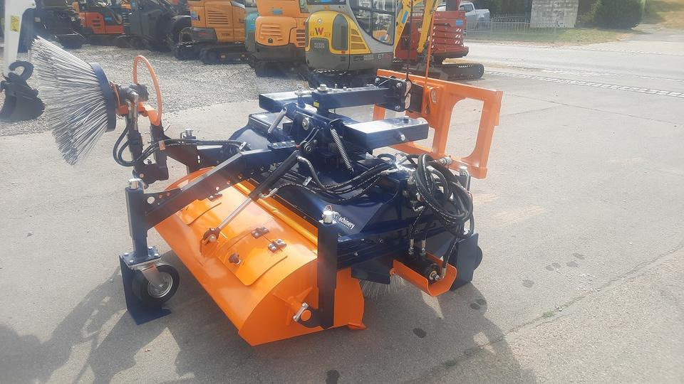 Kehrmaschine 1,2m 1,5m 1,8m 2,3m Schlepper Radlader Teleskoplader - Kostemaskin: bilde 4 Kehrmaschine 1,2m 1,5m 1,8m 2,3m Schlepper Radlader Teleskoplader - Kostemaskin: bilde 4