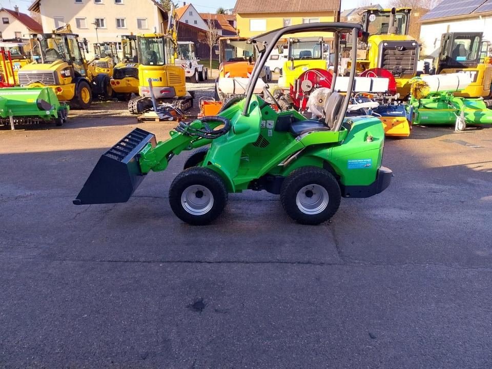 Radlader Avant 630 635 Hoflader Lader Schaufellader Teleskoplader - Minilaster: bilde 3 Radlader Avant 630 635 Hoflader Lader Schaufellader Teleskoplader - Minilaster: bilde 3