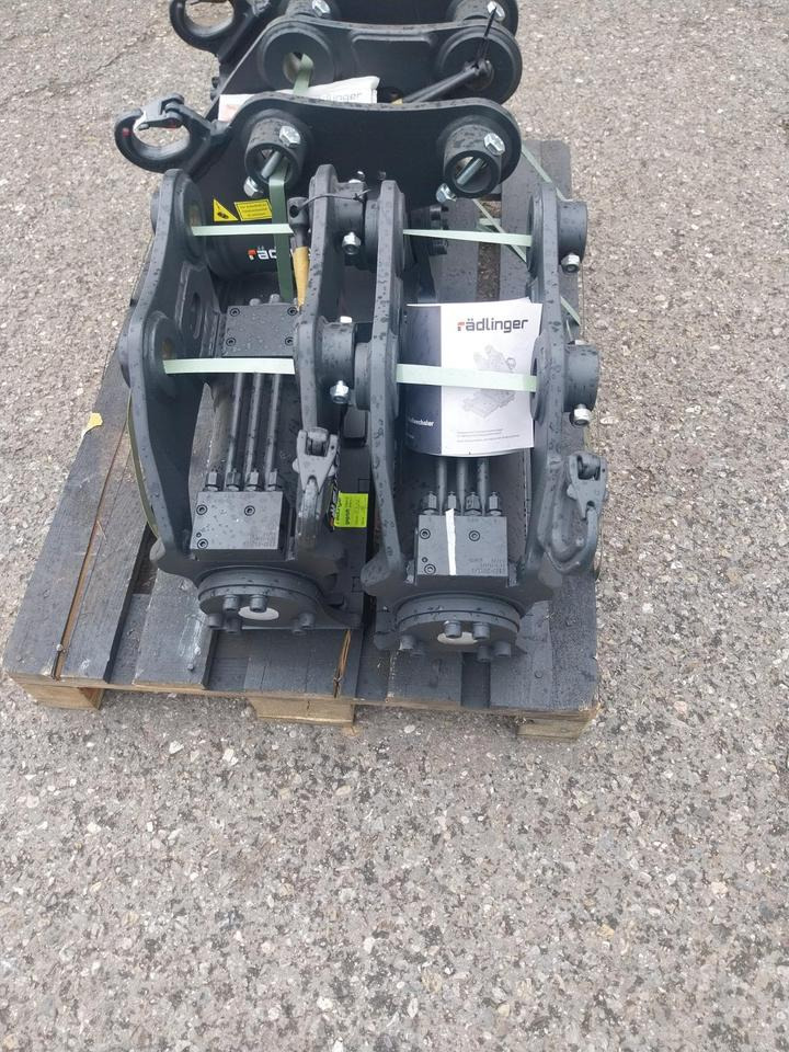 Rädlinger Tilt 2,5 - 6 to Powertilt Minibagger MS 03 Sany 35 - Tiltrotator for Minigraver: bilde 2 Rädlinger Tilt 2,5 - 6 to Powertilt Minibagger MS 03 Sany 35 - Tiltrotator for Minigraver: bilde 2