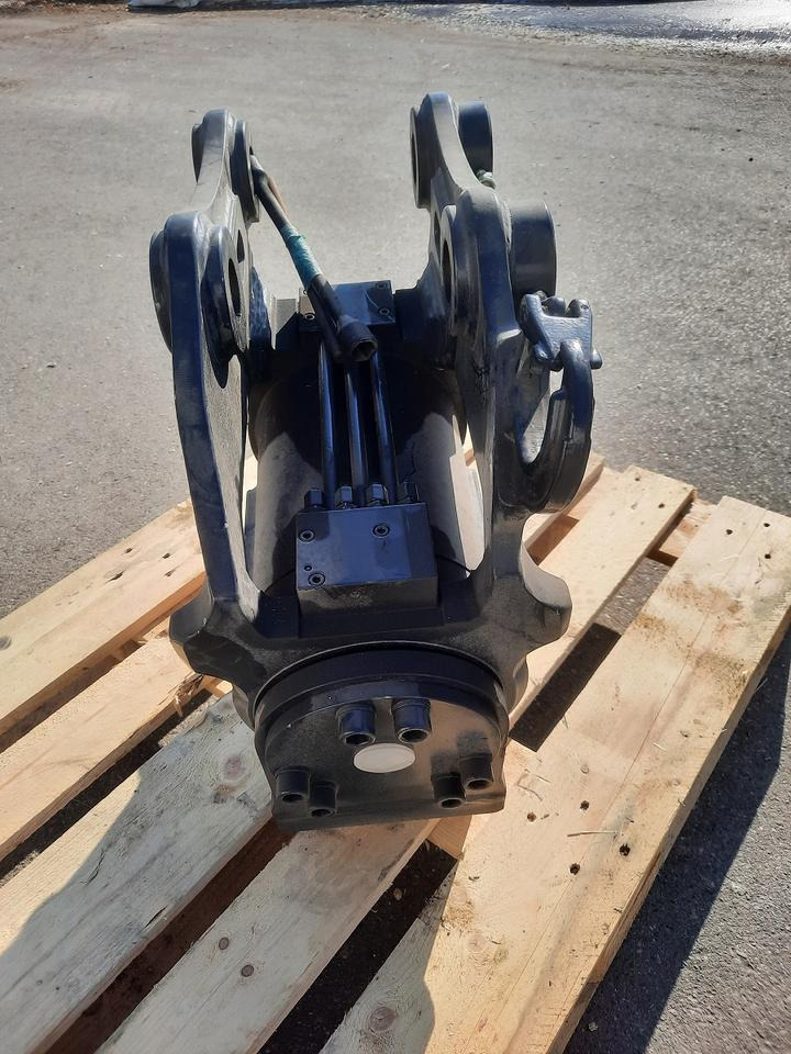 Rädlinger Tilt 4 -8 to Powertilt Minibagger MS 03 Sonderpreis Cat - Tiltrotator for Minigraver: bilde 5 Rädlinger Tilt 4 -8 to Powertilt Minibagger MS 03 Sonderpreis Cat - Tiltrotator for Minigraver: bilde 5