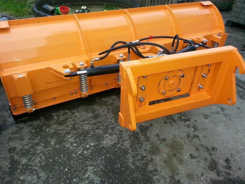 Snøplog Schneeschild 2,6m Komatsu Atlas Schlepper Radlader Hoflader: bilde 6 Snøplog Schneeschild 2,6m Komatsu Atlas Schlepper Radlader Hoflader: bilde 6