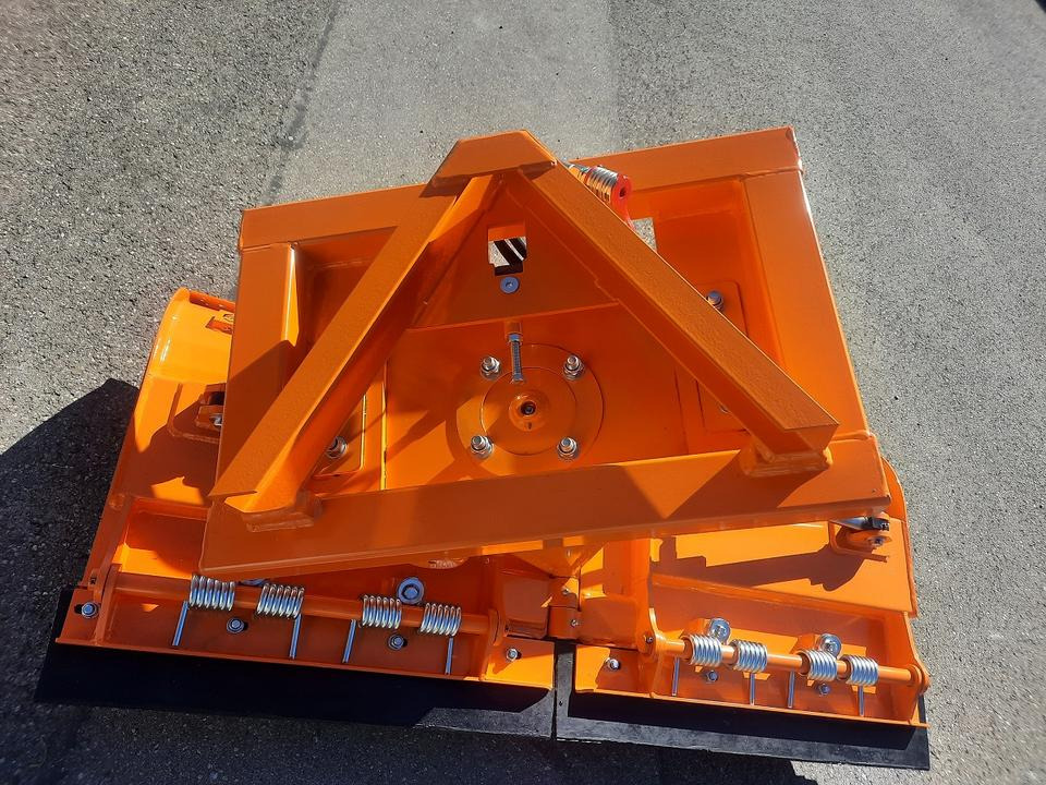 Schneeschild Vario 1,5m Schlepper Radlader Hoftrac Weidemann Cat - Snøplog: bilde 4 Schneeschild Vario 1,5m Schlepper Radlader Hoftrac Weidemann Cat - Snøplog: bilde 4