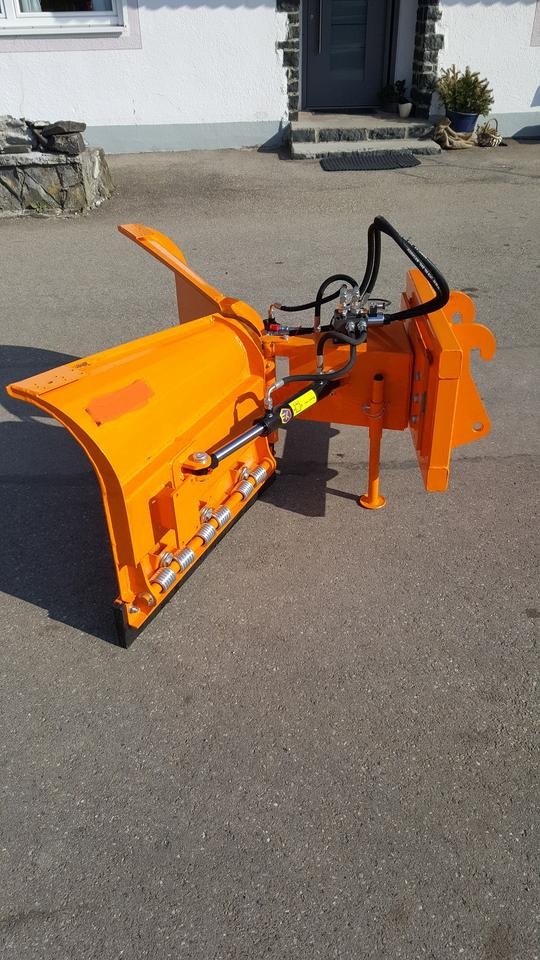 Schneeschild Vario 1,8m Schlepper Radlader Hoflader Kramer - Snøplog: bilde 2 Schneeschild Vario 1,8m Schlepper Radlader Hoflader Kramer - Snøplog: bilde 2