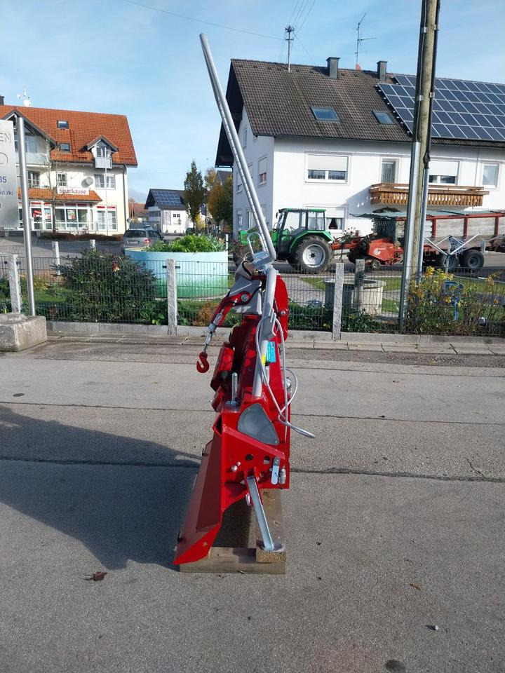 Neue Forstseilwinde Seilwinde Tajfun EGV 45 AHK SG Funk 35 55 65 - Vinsj for Skogsmaskin: bilde 3 Neue Forstseilwinde Seilwinde Tajfun EGV 45 AHK SG Funk 35 55 65 - Vinsj for Skogsmaskin: bilde 3