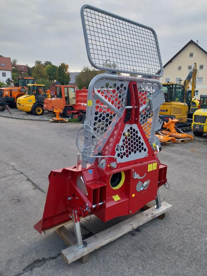 Neue Forstseilwinde Seilwinde Tajfun EGV 65 AHK SG Funk 35 45 55 - Vinsj for Skogsmaskin: bilde 3 Neue Forstseilwinde Seilwinde Tajfun EGV 65 AHK SG Funk 35 45 55 - Vinsj for Skogsmaskin: bilde 3