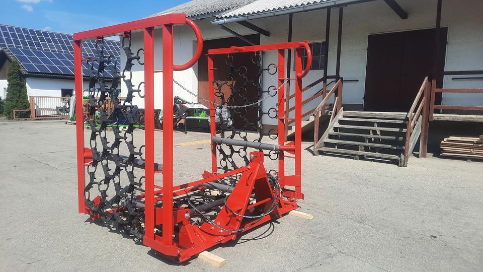 Neue Wiesenegge 6m hydraulisch Wiesenschleppe Fendt Schlepper - Gress harv: bilde 1 Neue Wiesenegge 6m hydraulisch Wiesenschleppe Fendt Schlepper - Gress harv: bilde 1