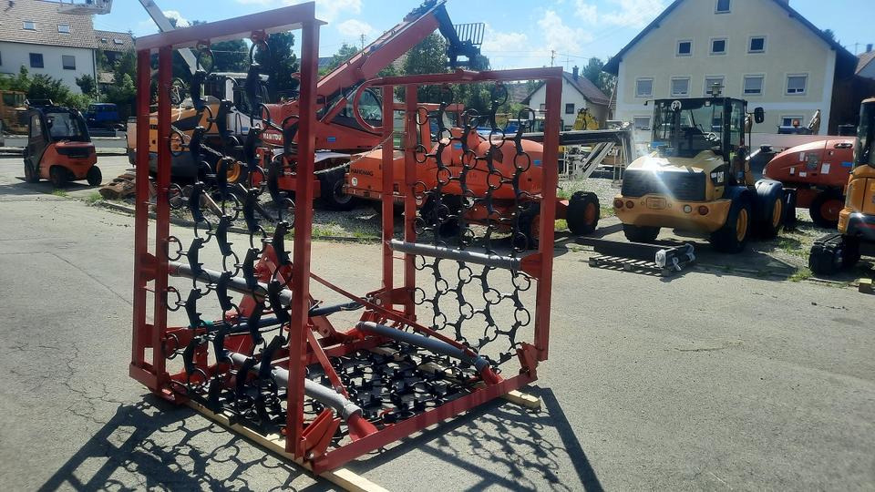 Neue Wiesenegge 6m hydraulisch Wiesenschleppe Fendt Schlepper - Gress harv: bilde 4 Neue Wiesenegge 6m hydraulisch Wiesenschleppe Fendt Schlepper - Gress harv: bilde 4