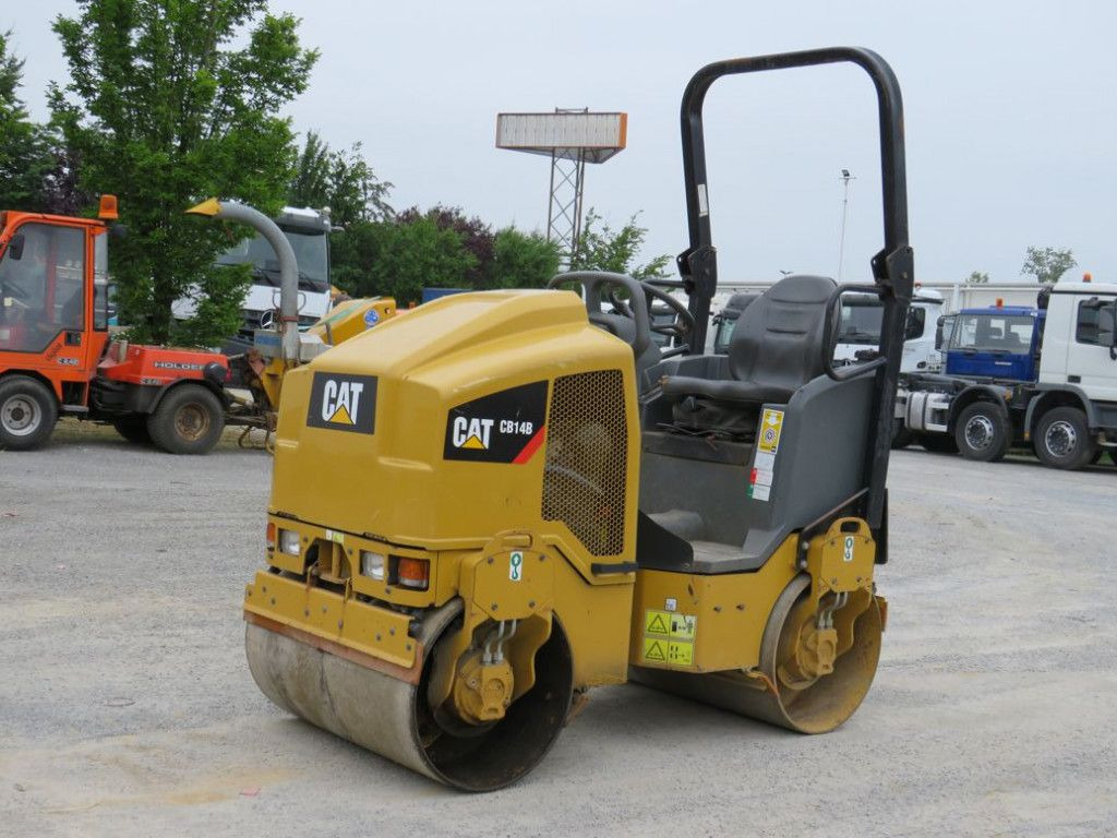 CAT Tandem-Vibrationswalze CB14 B Baumaschine - Vals: bilde 1 CAT Tandem-Vibrationswalze CB14 B Baumaschine - Vals: bilde 1