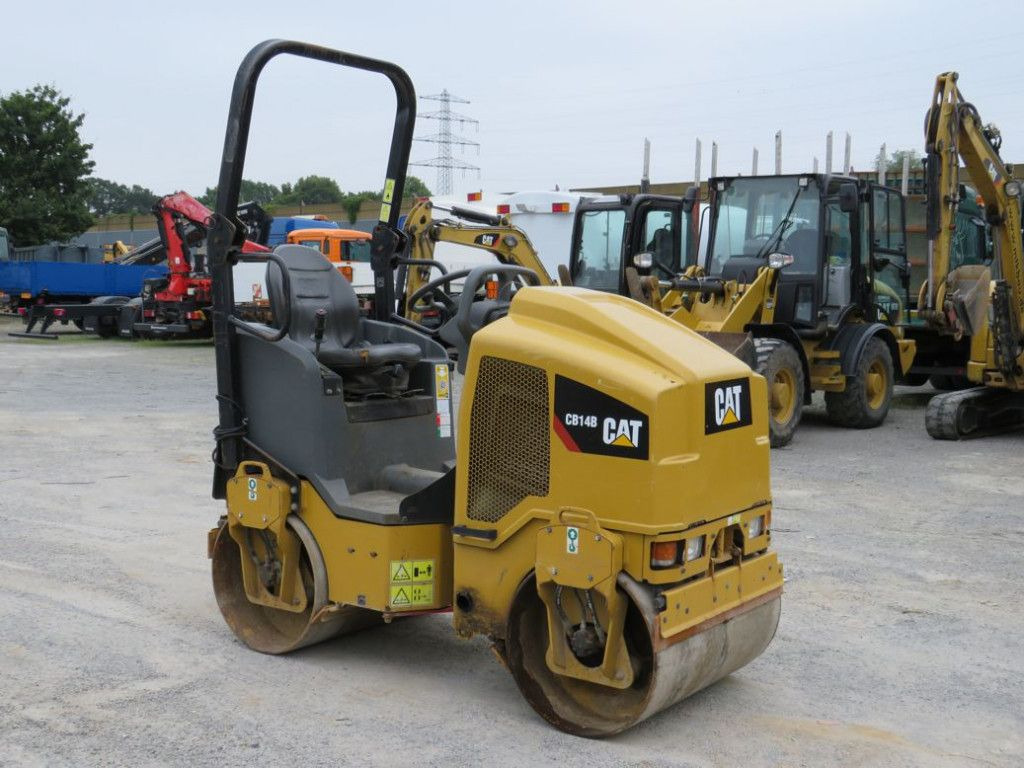 CAT Tandem-Vibrationswalze CB14 B Baumaschine - Vals: bilde 2 CAT Tandem-Vibrationswalze CB14 B Baumaschine - Vals: bilde 2
